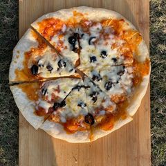 A picture of Sour dough pizza.