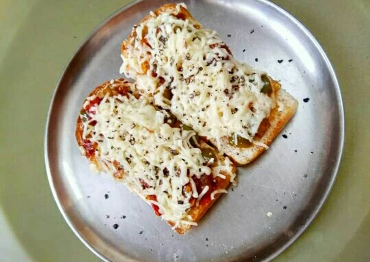 Simple Way to Prepare Perfect Bread pizza