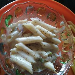 A picture of White pasta.