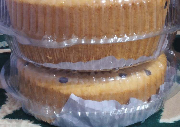 Bagaimana Menyiapkan Sponge cake Vanilla kismis, Bikin Ngiler