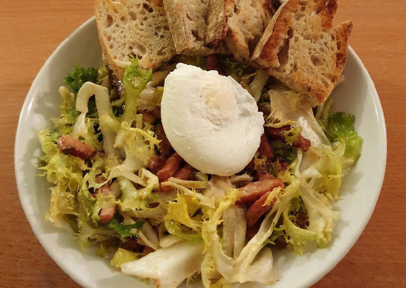 Easiest Way to Prepare Any-night-of-the-week Salade Lyonnaise