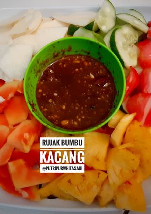 Foto resep Rujak Buah Bumbu Kacang