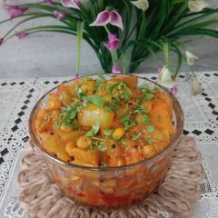 A picture of Bottle,gourd sabji with chana,dal.