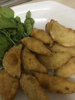 صورة لوصفة السمبوسه البسيطه و السريعه