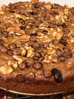 A picture of Date & Walnut Cake.