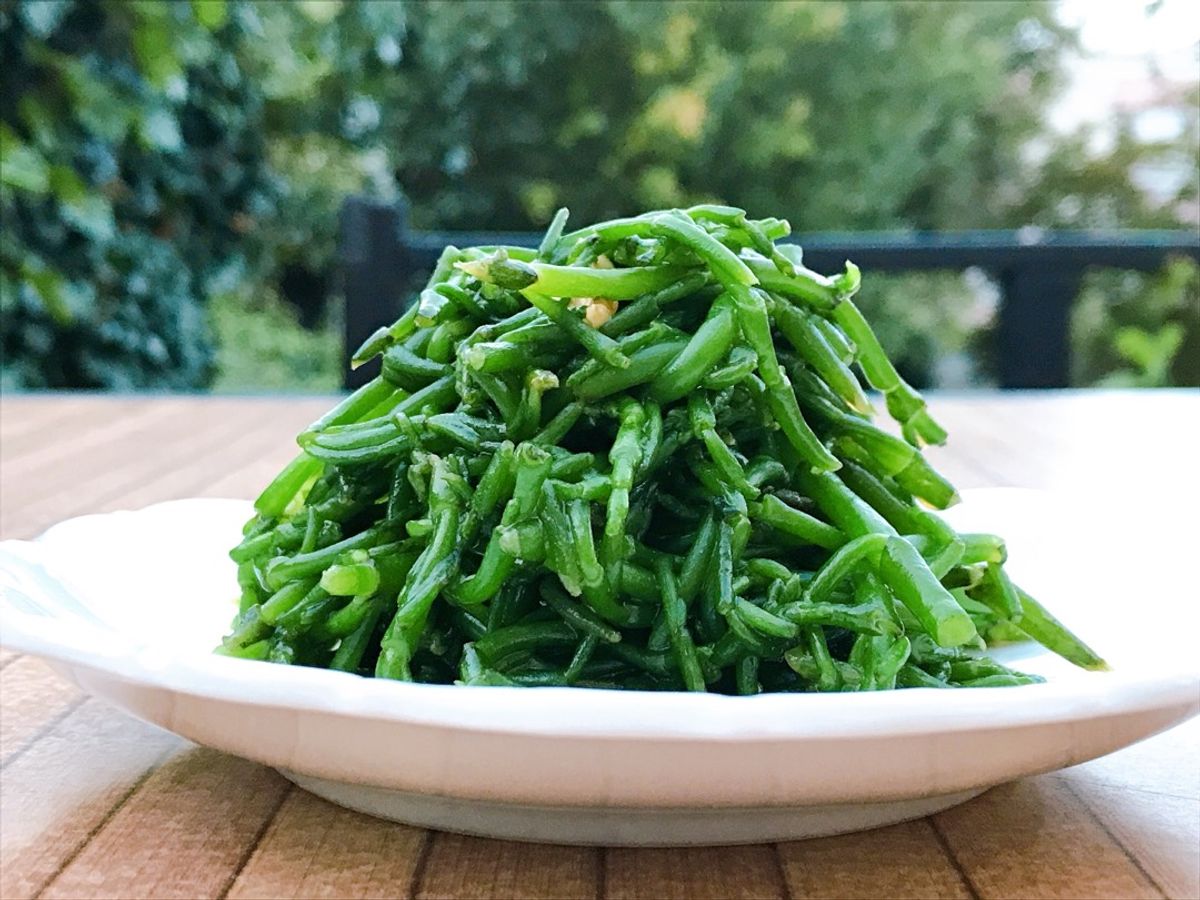 🌱 Rau Ngón Biển (Salicorne) Xào Tỏi