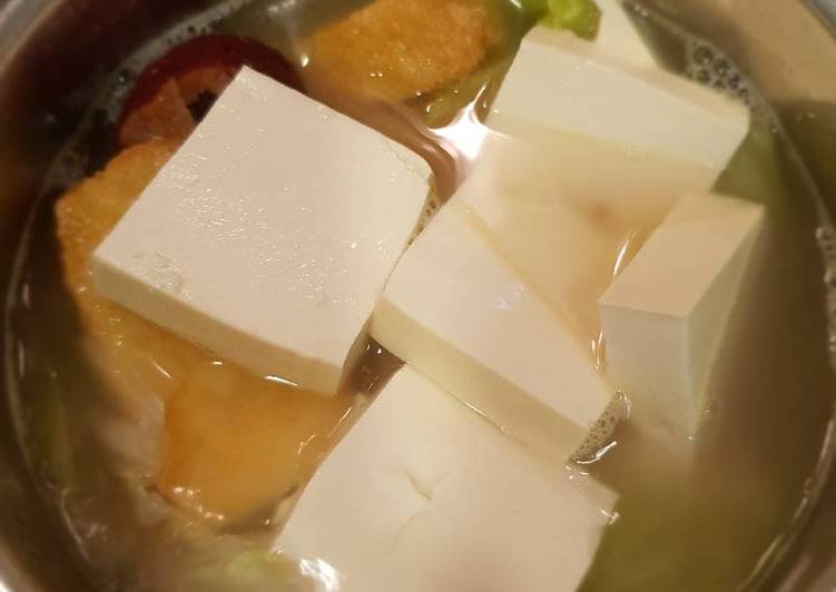 Tofu, beanpuff and cabbage soup