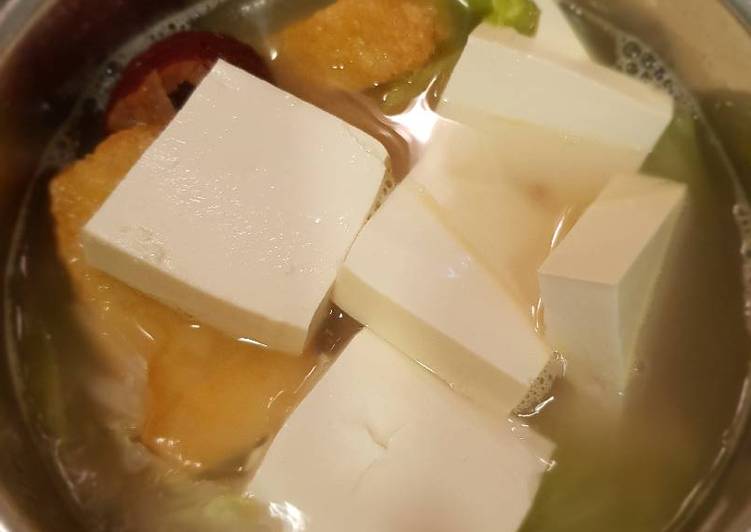 Recipe of Perfect Tofu, beanpuff and cabbage soup