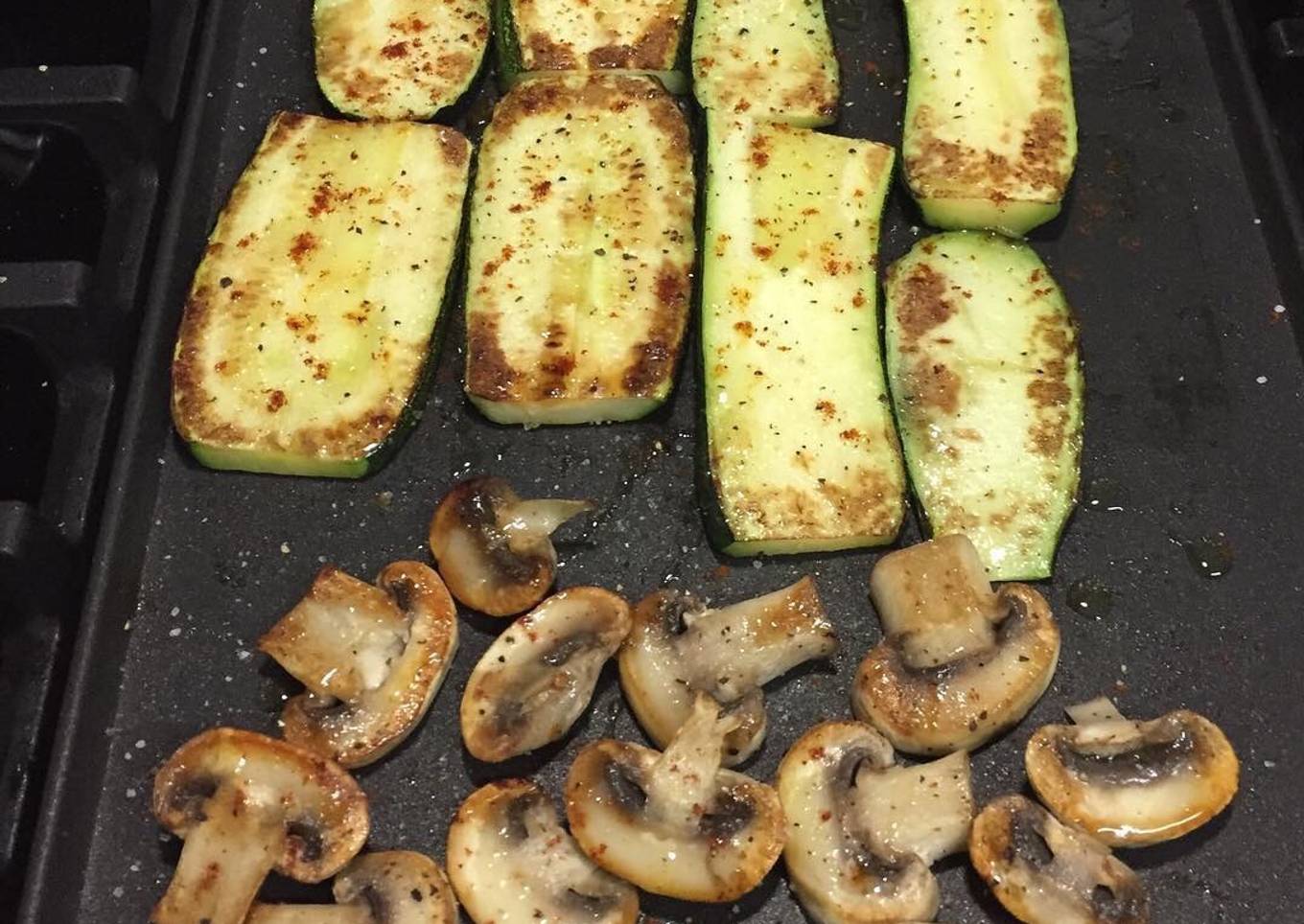 Hongos y Zuchinni a la parrilla