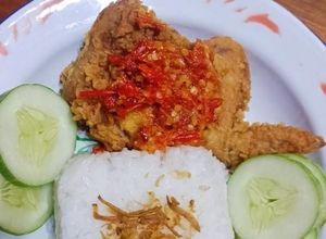 Foto resep Sambal Bawang Putih (ayam geprek)