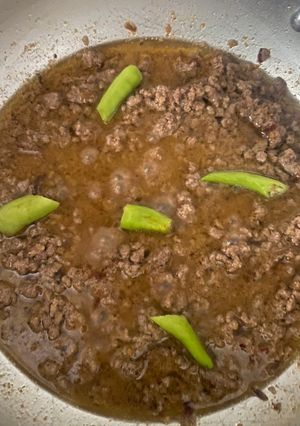 A picture of Qeema curry.