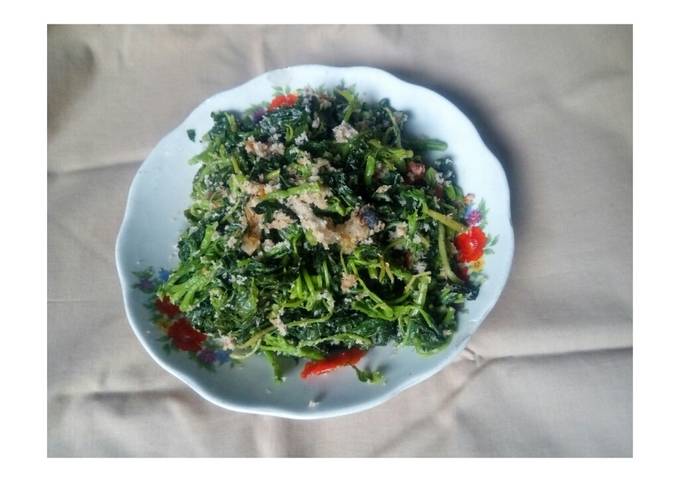 Resep Urap (Sambal Kelapa Bakar), Bisa Manjain Lidah