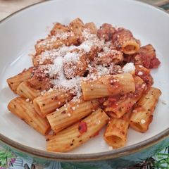 A picture of Sausage pasta.