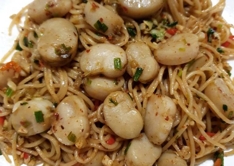 Garlic Scallop Spaghetti