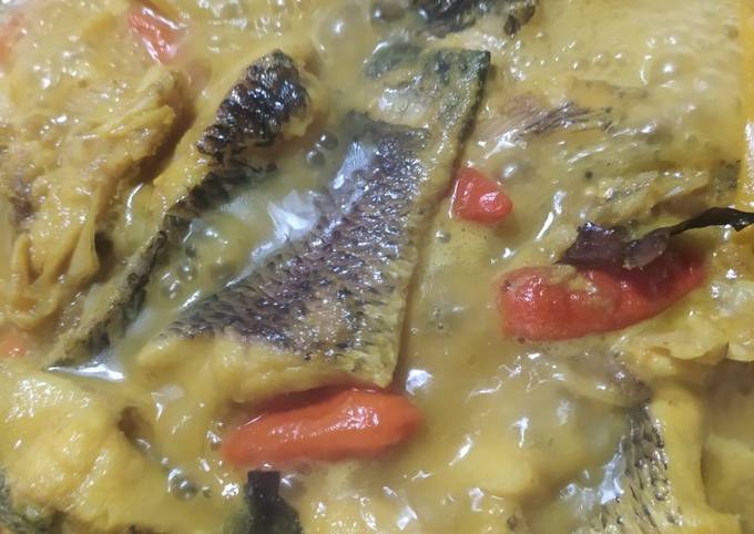 Resep Ikan Gabus Masak Kuning Atau Haruan Tuup Oleh Psychozie Cookpad