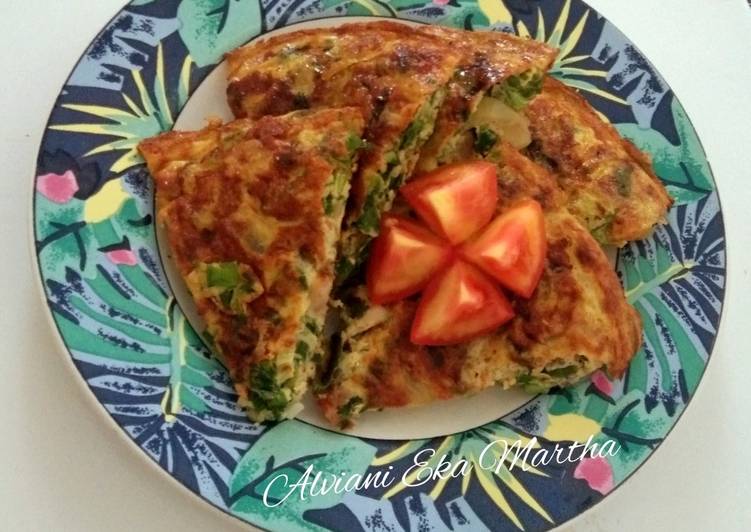 makanan 65. Martabak Telor Daging Sapi yang mengenyangkan