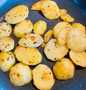 Recipe Crispy herby potatoes the Delicious You can take Joss in your mouth