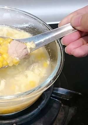 雞茸玉米湯 的食譜成品照片