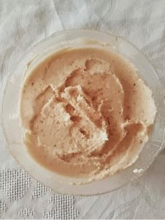 Una foto de Hummus de garbanzos (sin ingredientes raros)