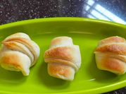 A picture of croissant bread