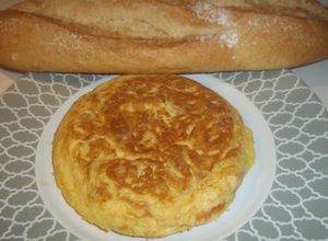 Foto principal de Tortilla de calabaza y dientes de ajo
