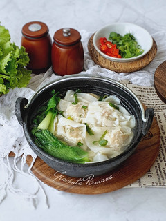 Foto resep Pangsit Kuah dan sayur