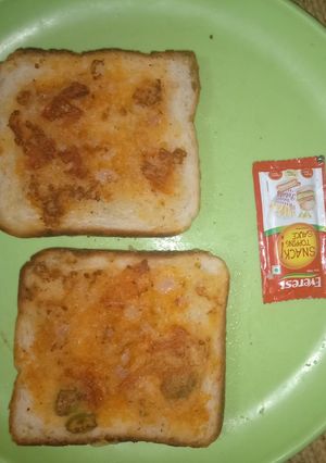 A picture of Bread pijja.