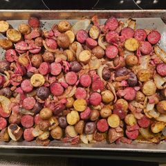 A picture of Sheet pan sausage, potatoes, and bacon.