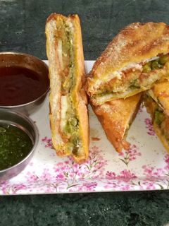 બ્રેડ પકોડા (Bread pakoda Recipe in Gujarati) રેસીપી મુખ્ય ફોટો