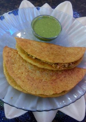 A picture of Moong dal chilla.