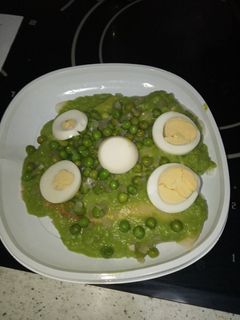 Una foto de Merluza salsa verde en MC