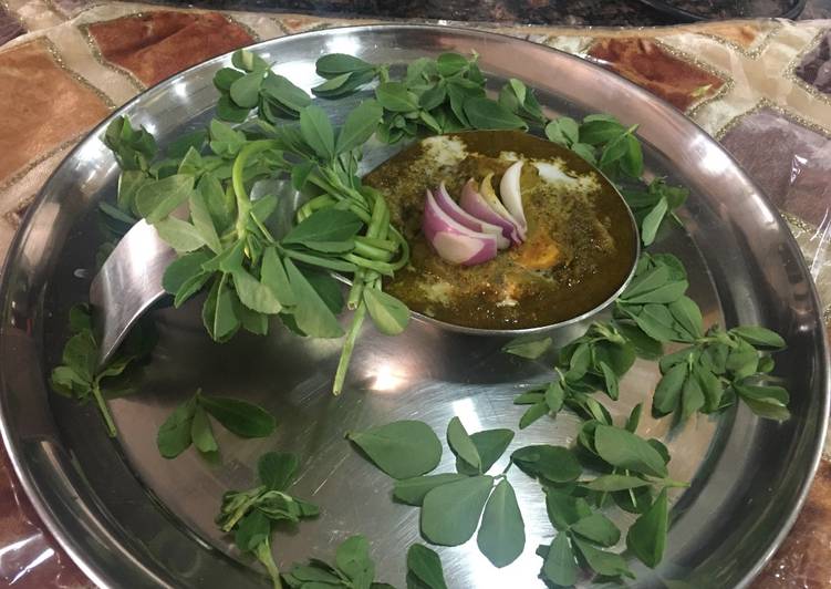 Aloo methi gravy