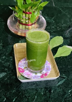 A picture of Palak & Cucumber Masala Juice.