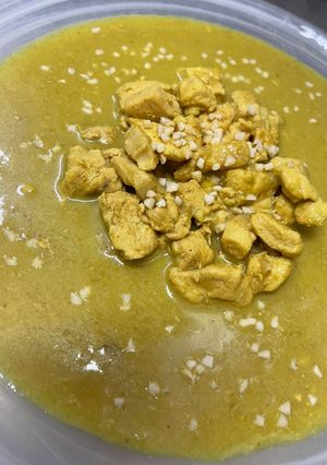 Una foto de Pollo al curry