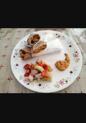 A picture of Paneer and fresh veggie Tortilla wrap.