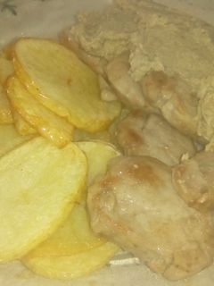 Una foto de Solomillo con salsa de champiñones