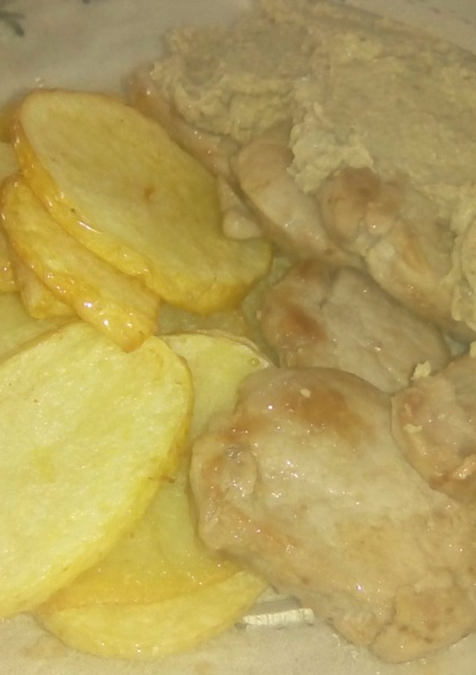 Una foto de Solomillo con salsa de champiñones