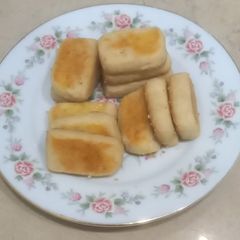 A picture of Diet biscuits with milk flavor.