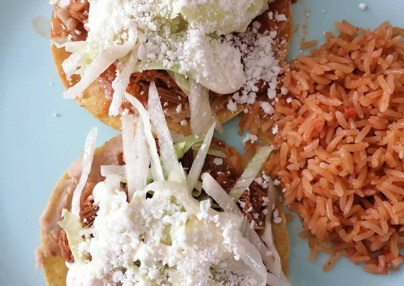 Tostadas de tinga de res 😋