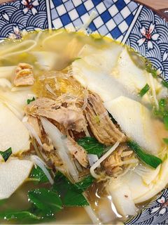 Hình của món Miến măng chay.