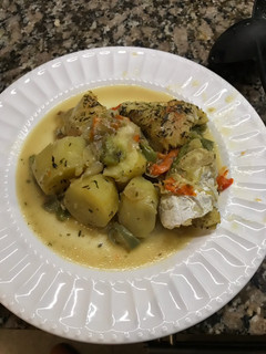Una foto de Filet de merluza a la cacerola