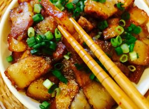 Hình của món Thịt ba chỉ rim mặn ngọt !.