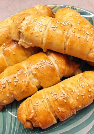 Sajtos szalámis kiflicskék 🥐🧀🥓 recept fotója