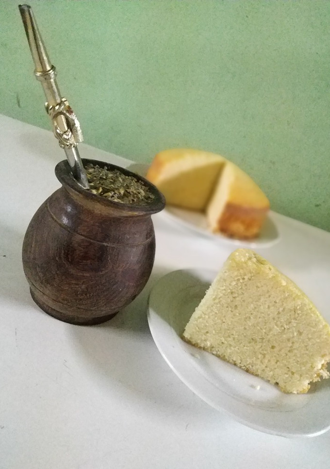 Una foto de Bizcochuelo FÁCIL♥️Ideal Para El Mate (Húmedo)