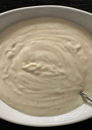 A picture of Béchamel Sauce.