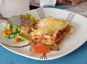 Una foto de Lasagna Boloñesa