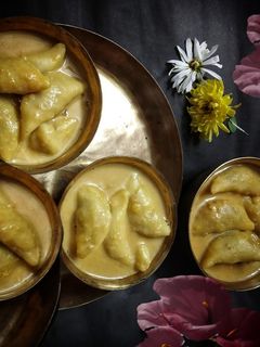 নলেন গুড়ের দুধ পিঠে(nolen gurer dudh pithe recipe in Bengali) রেসিপির প্রধান ছবি