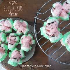 รูปของ Bolu Kukus Mekar Watermelon