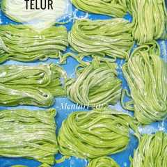 รูปของ Mie Telur atau Mie Pangsit