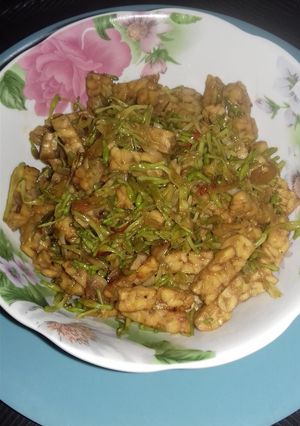 Foto resep Tumis kembang kates anti pahit 😀